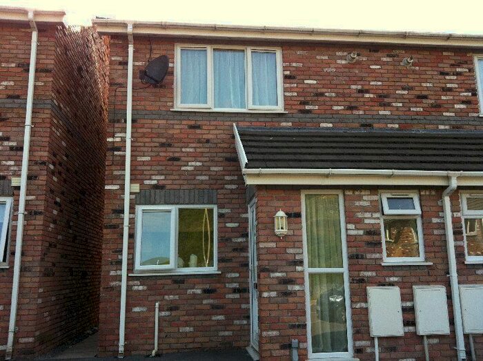 2 Bedroom End Of Terrace House To Rent In Adare Street, Ogmore Vale, Bridgend, Mid. Glamorgan., CF32