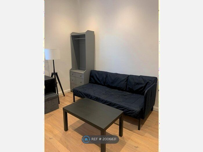 Studio To Rent In Goulton Road, London, E5