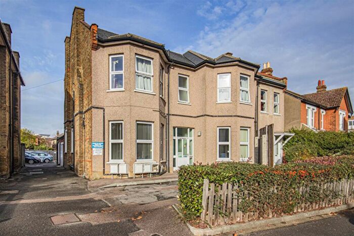 1 Bedroom Apartment For Sale In Hadlow Road, Sidcup, DA14
