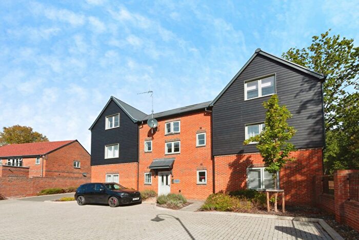 1 Bedroom Flat For Sale In Heath Lane, Camberley, GU16