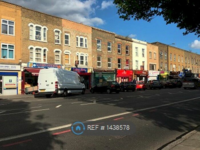 4 Bedroom Flat To Rent In Burdett Road, London, E3
