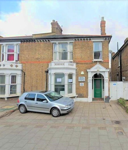 2 Bedroom Flat To Rent In Turnpike Lane, Hornsey, N8
