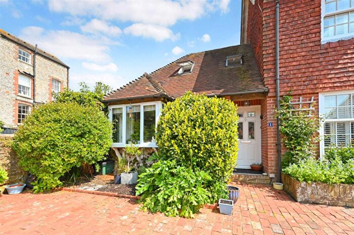 3 Bedroom End Of Terrace House For Sale In Surrey Wharf, Arundel, BN18