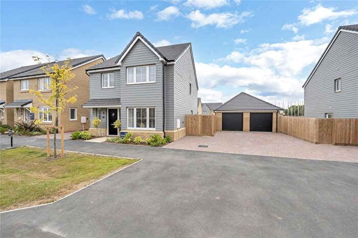 4 Bedroom Detached House For Sale In Ivy Hill, Stowmarket, IP14
