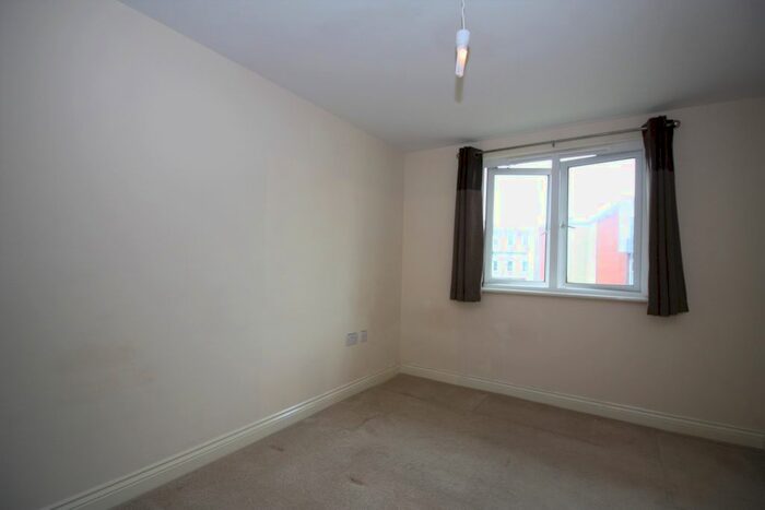 2 Bedroom Flat To Rent In Constantine House, New North Road, EX4