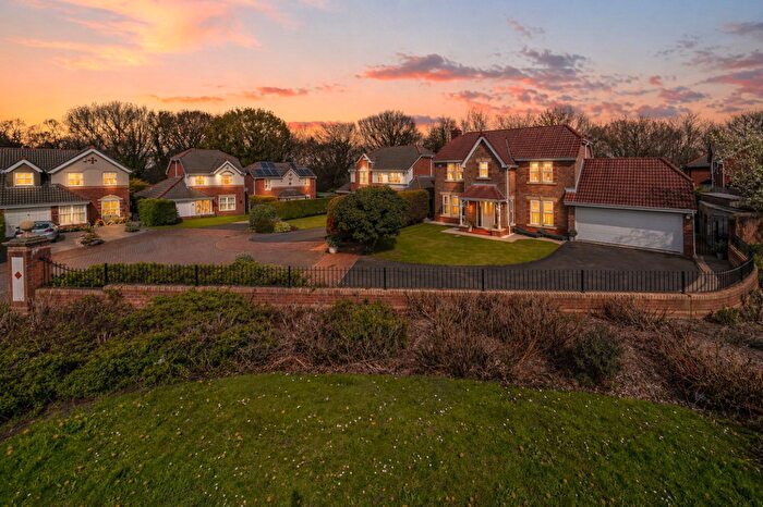 4 Bedroom Detached House For Sale In Holland House Road, Walton-Le-Dale, PR5