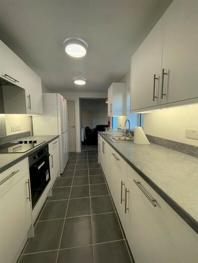 5 Bedroom Private Hall To Rent In Wellington Road, Lancaster, LA1