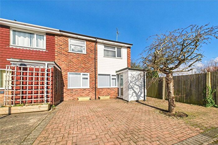 3 Bedroom End Terrace House To Rent In Dunluce Gardens, Pangbourne, Reading, Berkshire, RG8
