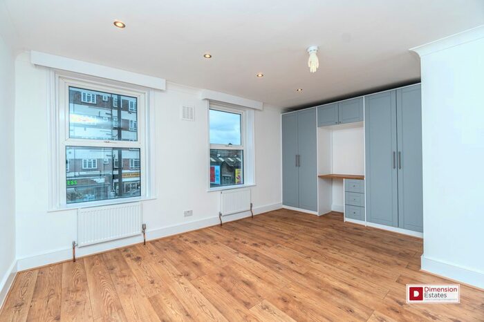 4 Bedroom Maisonette To Rent In Upper Clapton Road, Hackney, Clapton, E5