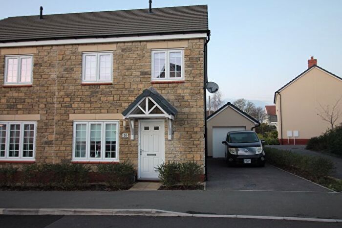 3 Bedroom Semi-Detached House To Rent In Maple Road, Curry Rivel, Langport, TA10