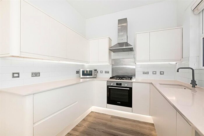 3 Bedroom Terraced House To Rent In Burma Terrace, Becondale Road, London, SE19