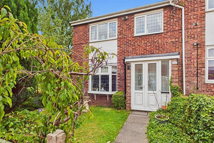 3 Bedroom Terraced House For Sale In Dale Lane, Appleton, Warrington, WA4