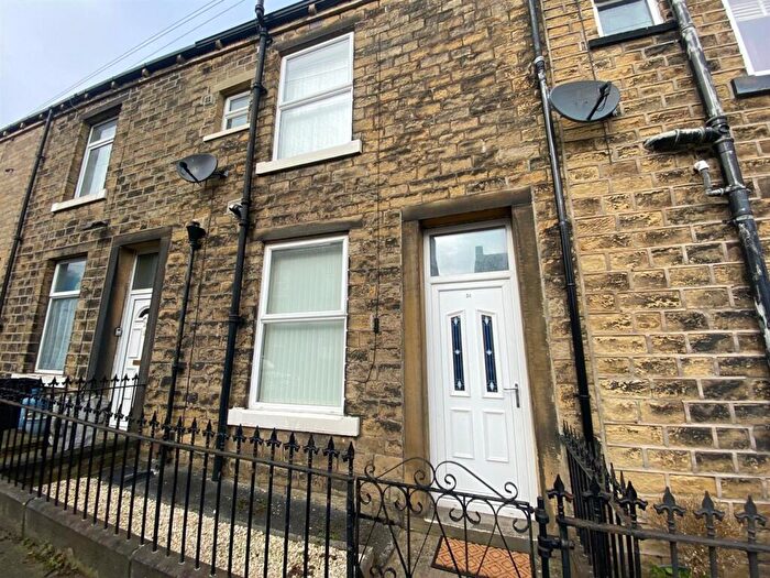 2 Bedroom Terraced House To Rent In Duke Street, Elland, Halifax, HX5