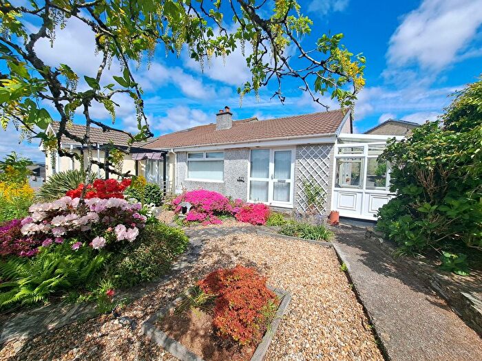 3 Bedroom Semi-Detached Bungalow For Sale In Broadmead, Callington, Cornwall, PL17