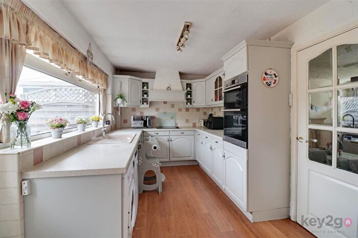 3 Bedroom Semi-detached House For Sale In Ribble Croft, Chapeltown, Sheffield, S35