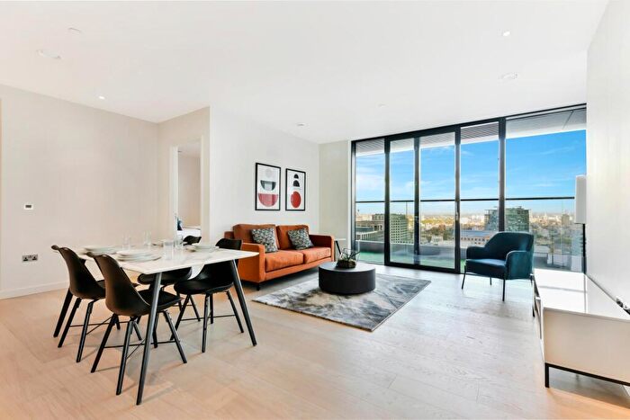 2 Bedroom Apartment To Rent In Hobart Building, Wardian, London, E14