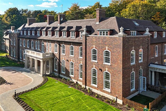 2 Bedroom Flat For Sale In Brunswick Road, Deepcut, Camberley, Surrey, GU16