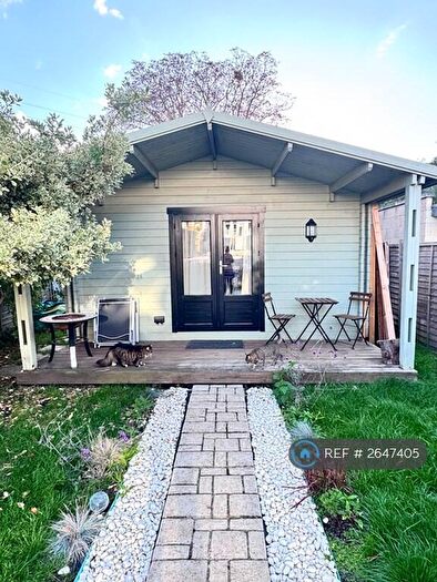 1 Bedroom Detached House To Rent In Lynmouth Avenue, Morden, SM4