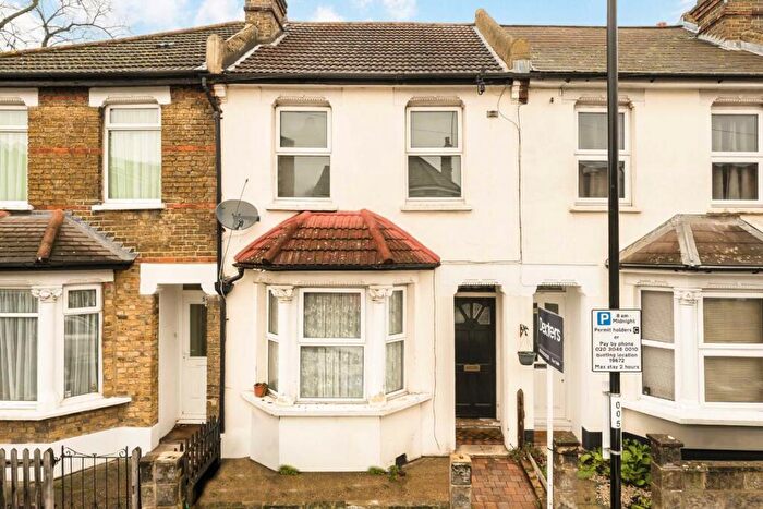 2 Bedroom Terraced House For Sale In Howley Road, Croydon, CR0