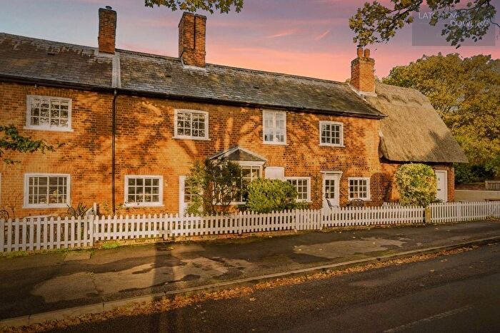 3 Bedroom Property For Sale In East Street, Great Gransden, SG19