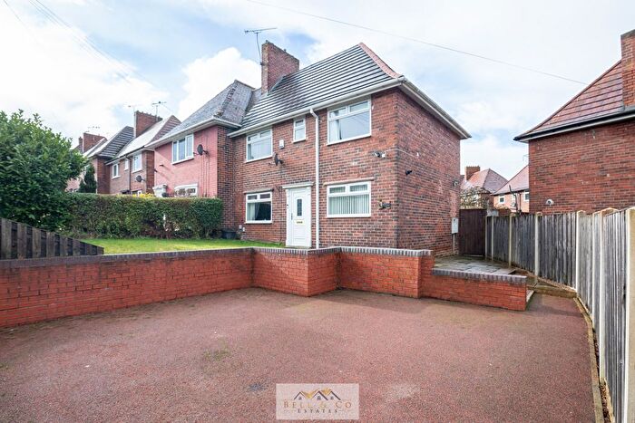 3 Bedroom Semi-Detached House For Sale In Robin Lane, Beighton, Sheffield, S20