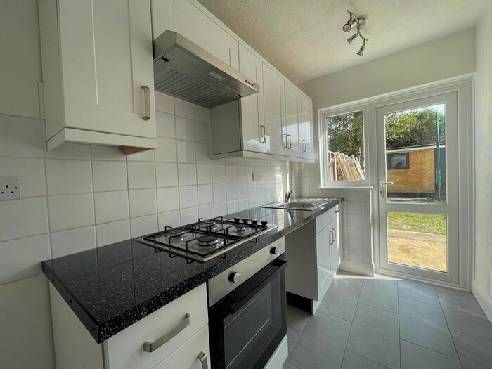 2 Bedroom End Of Terrace House To Rent In Sharland Road, Gravesend, Kent, DA12