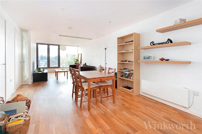 1 Bedroom Apartment To Rent In Arklow Road, London, SE14