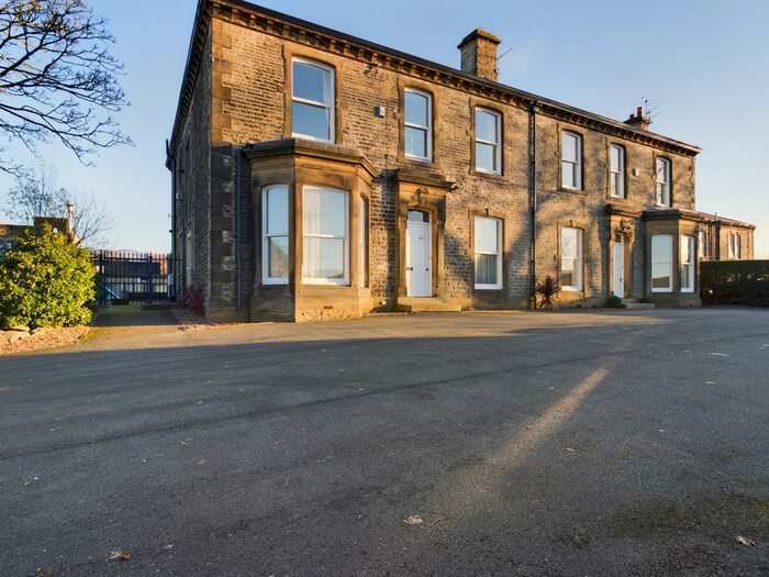 2 Bedroom Flat To Rent In Keighley Road, Skipton, BD23