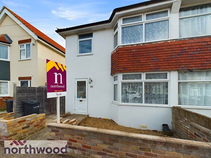 3 Bedroom Semi-Detached House To Rent In Carrs Road, Clacton-On-Sea, CO15