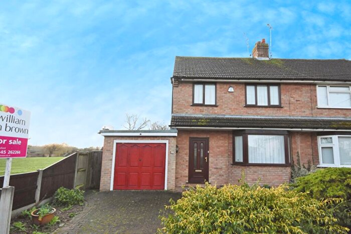 3 Bedroom Semi-Detached House For Sale In Sixth Avenue, Chelmsford, CM1