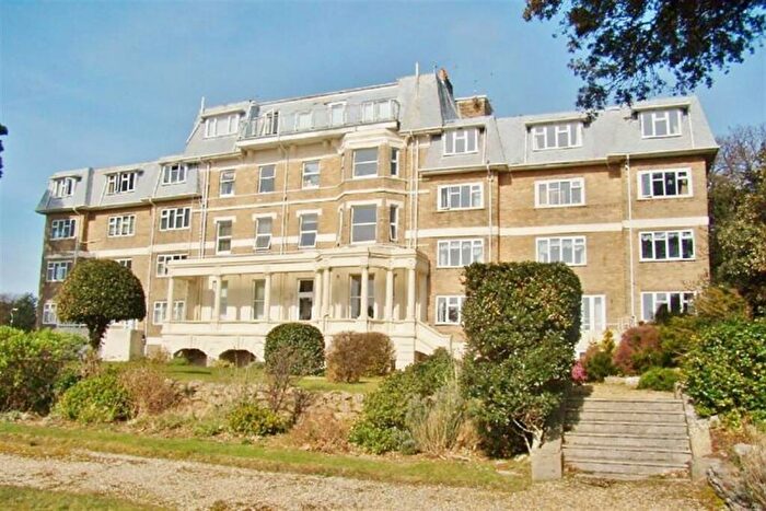 2 Bedroom Flat To Rent In Bournemouth, BH1