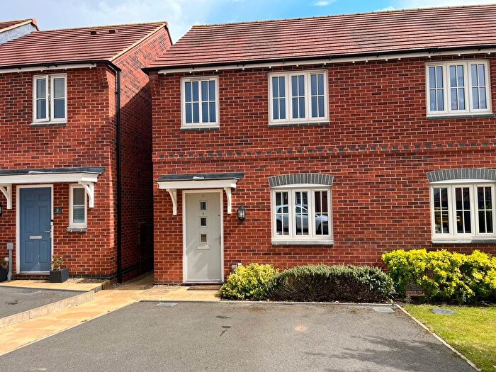 3 Bedroom Semi-Detached House To Rent In Brick Kiln Lane, Ashby-De-La-Zouch, Leicestershire, LE65