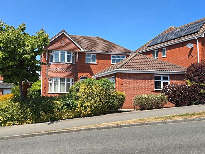 4 Bedroom Detached House For Sale In Welland Road, Hilton, Derby, DE65