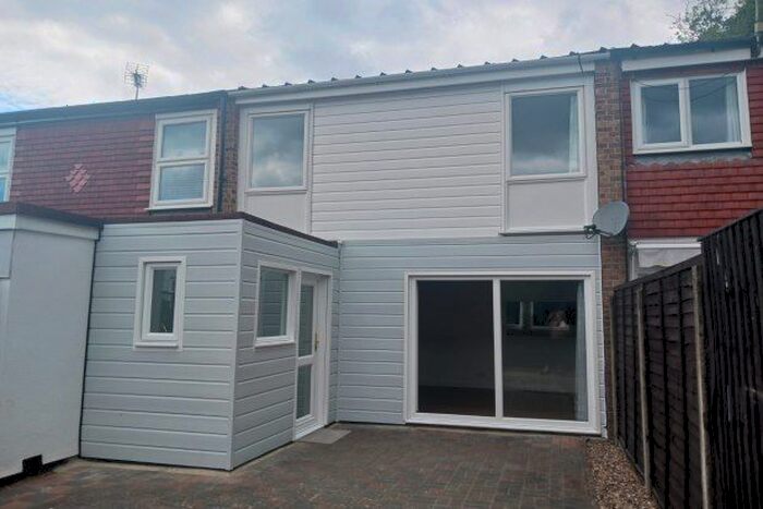 3 Bedroom Property To Rent In Linnet Close, Waterlooville, PO8