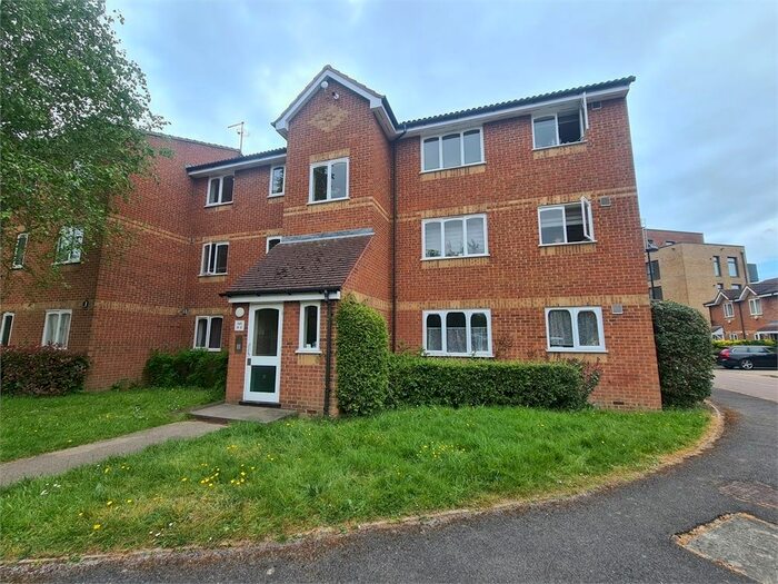 1 Bedroom Studio To Rent In Brindley Close, Wembley, Greater London, HA0