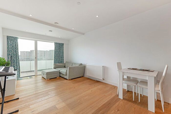 1 Bedroom Flat For Sale In Rennie Street, London, SE10