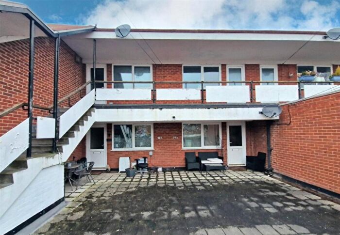 Apartment To Rent In High Street, Bromsgrove, B61