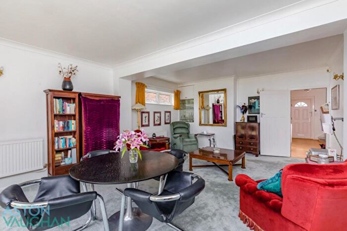 5 Bedroom Detached House For Sale In Orpen Road, Hove, BN3