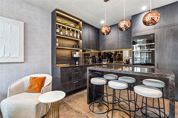 3 Bedroom Maisonette To Rent In Shirland Road, London, W9