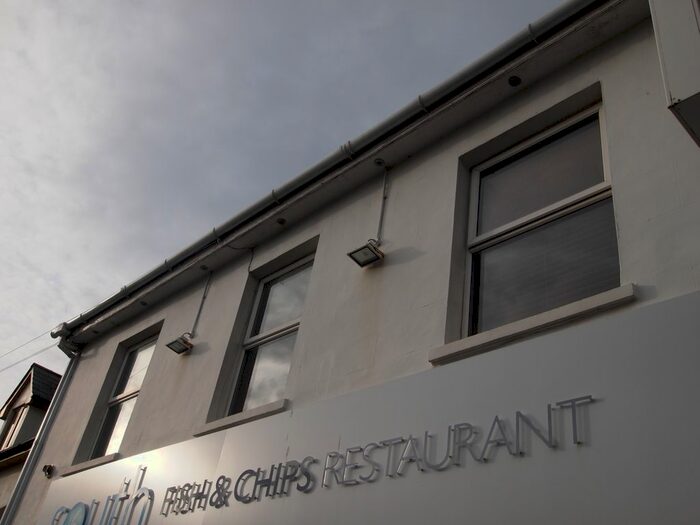 2 Bedroom Flat To Rent In South Street, Braunton, EX33