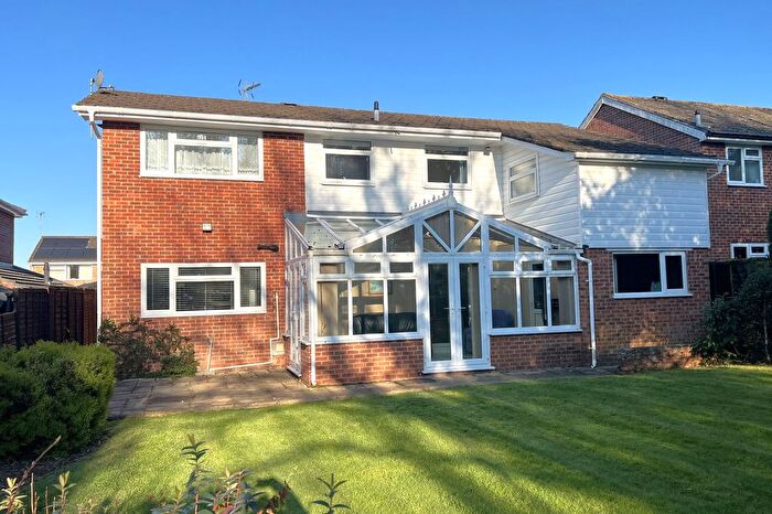 4 Bedroom Detached House For Sale In Northdowns, Cranleigh, GU6