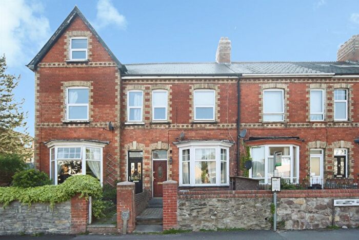 2 Bedroom Terraced House For Sale In Kingston Road, Taunton, TA2