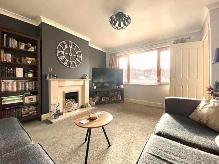4 Bedroom Detached House For Sale In Orford Rise, Nuneaton, CV10