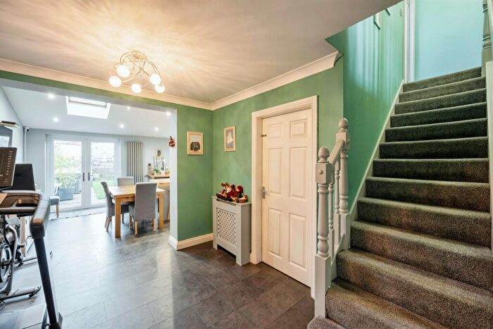 3 Bedroom Detached House For Sale In Willowmead Close, Scunthorpe, DN15
