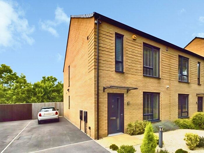 3 Bedroom Semi Detached House For Sale In Mersey Way, Norfolk Park, Sheffield, S2