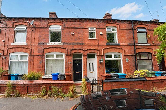 3 Bedroom Terraced House For Sale In Rossington Street, Manchester, M40