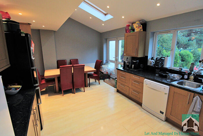 5 Bedroom House To Rent In Bournbrook Road, Birmingham, B29