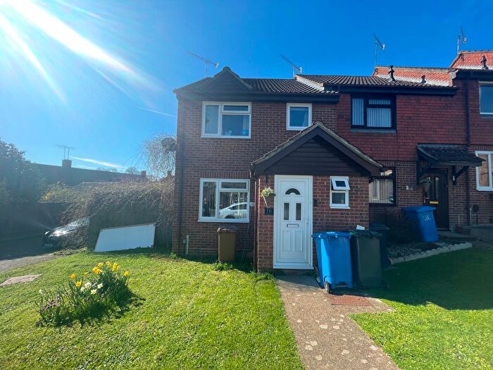 3 Bedroom Semi Detached House To Rent In Pennyroyal Gardens, Ipswich, IP2