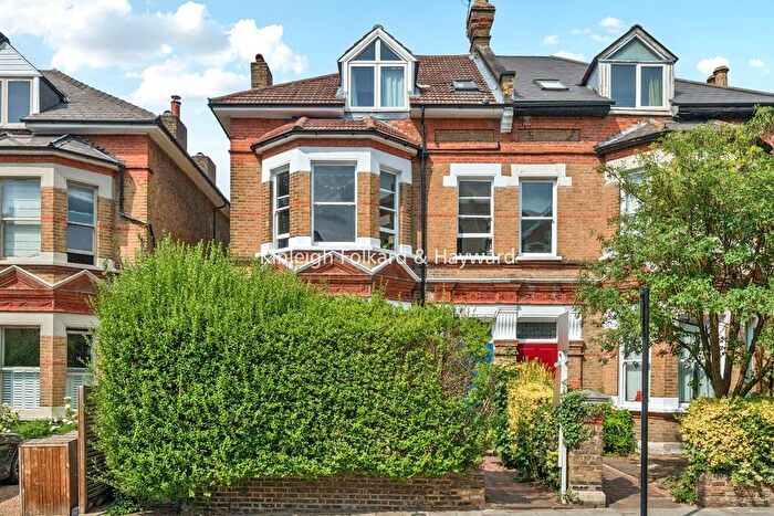 1 Bedroom Flat To Rent In Tierney Road, London, SW2