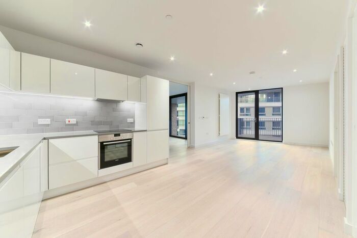 2 Bedroom Flat To Rent In Mercier Court, Royal Wharf, London, E16